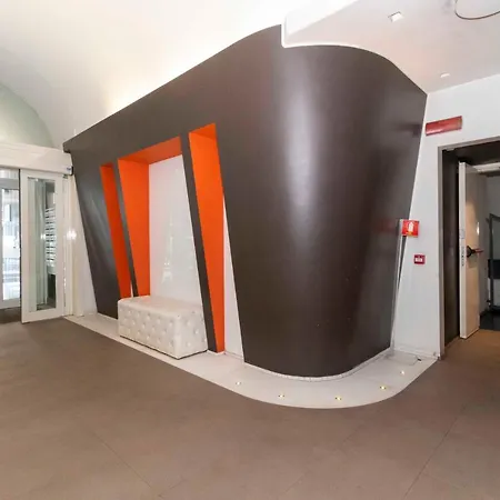 65 Magic Loft Con Terrazzo E Parcheggio Privato Nella Struttura *